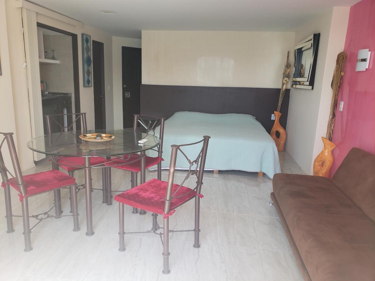 Hotel Torres Gemelas Vista Al Mar A Pie De Playa 아카풀코 외부 사진